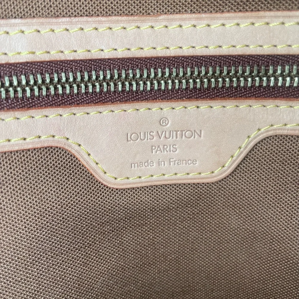 Authentic LOUIS VUITTOn cabas pm - Picture 10 of 16